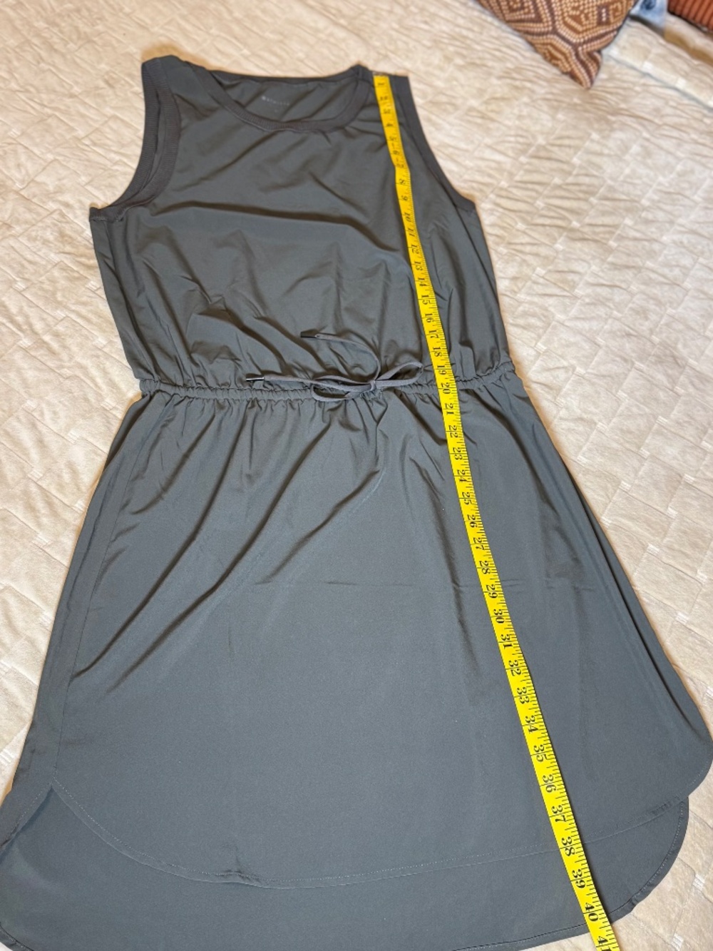 ATHLETA olive green Rincon sleeveless dress, featherweight travel, Large - Picture 8 of 9